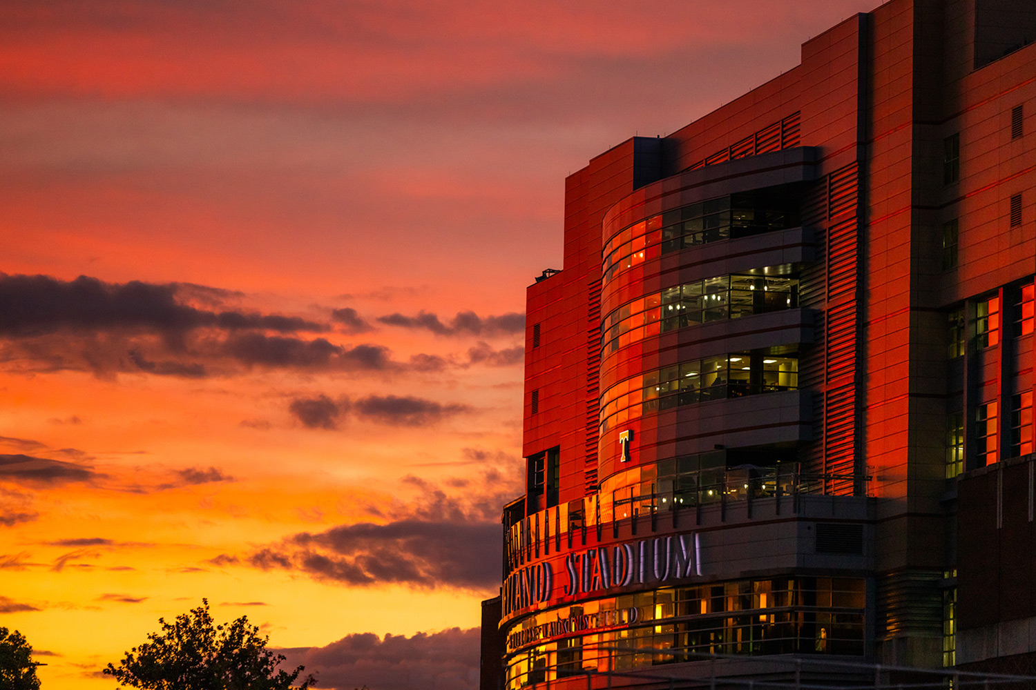 UT welcomes fans to Morgan Wallen concerts at Neyland Stadium